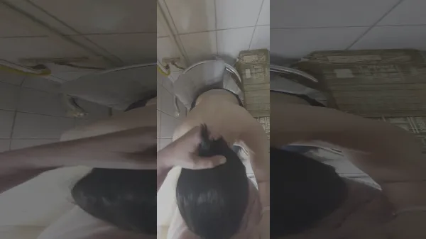Bruneta frunoasa care se fute in bucatarie suge pula porno fara cont