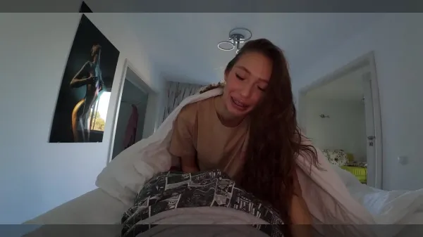 Laura quest xxx adora sa faca sex oral dimineata cand se trezeste
